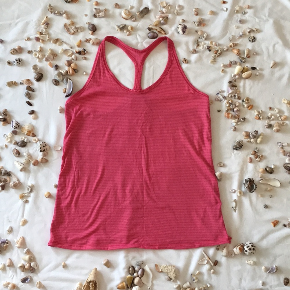 Lululemon tank